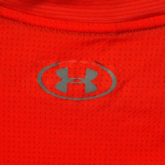 Under‎ Armour Fitted Breathable Bright Red T-shirt XL - Picture 6 of 6